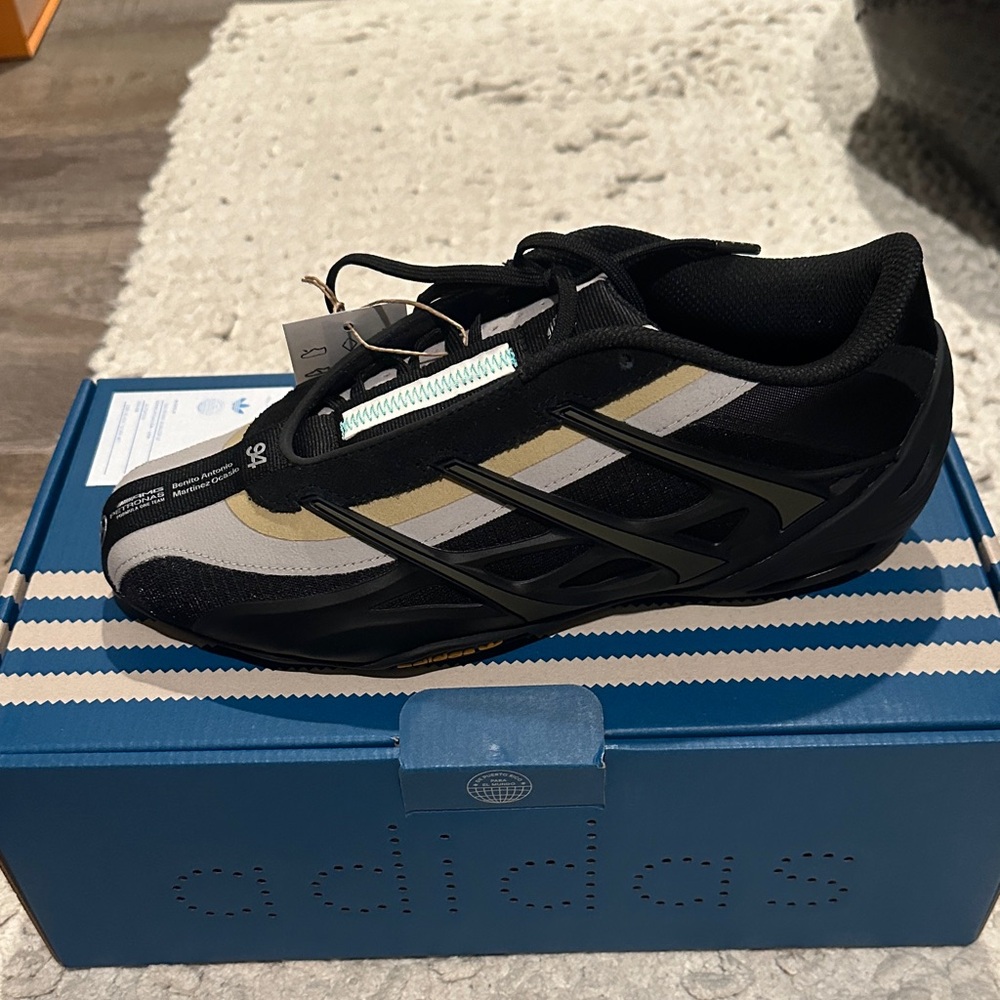 Adidas Women's Black and Gold Athletic Shoes
